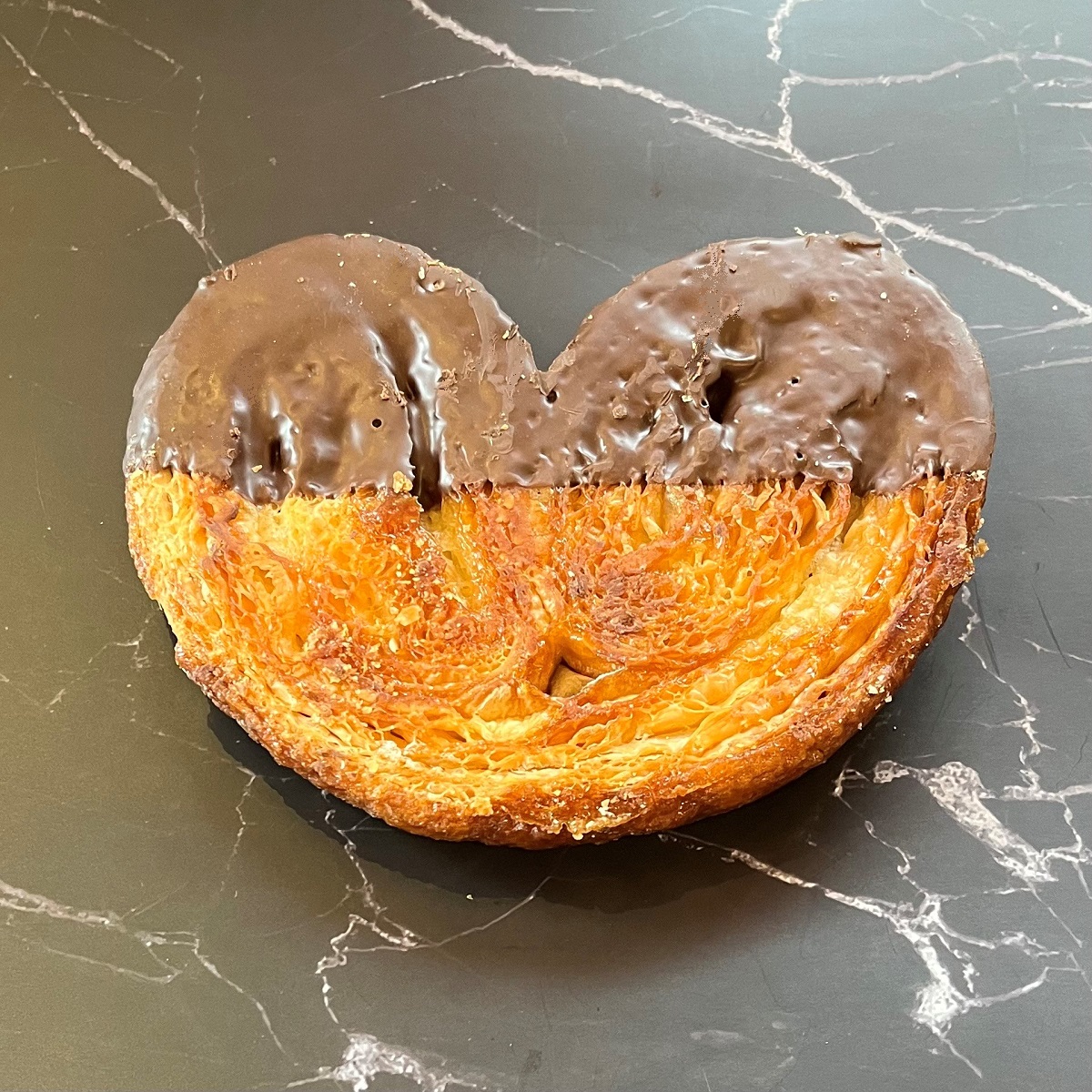 Palmier au chocolat